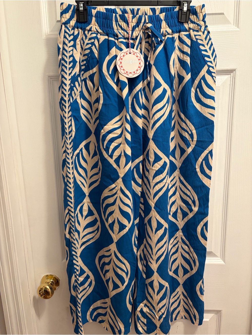 Umgee Blue and Cream Printed flowy pants